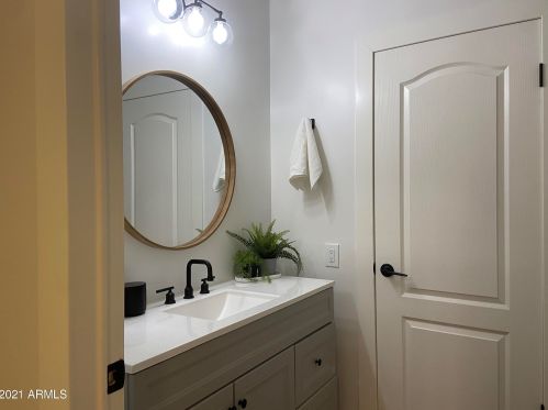 8954 Michigan Ave, Chandler AZ  85248-6446 exterior