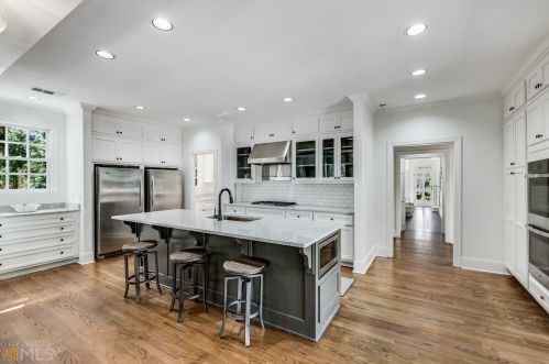 519 Ivy Pl, Atlanta GA 30342-4275 exterior