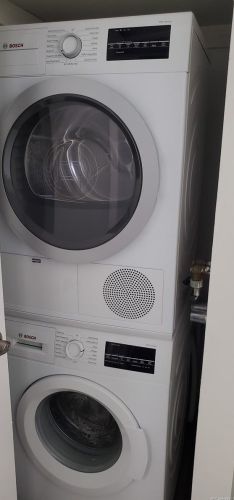 469 Ena Rd, Honolulu HI  96815-1749 exterior