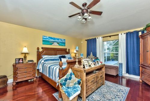 179 Burnt Pne Dr, Naples FL 34119-9774 exterior