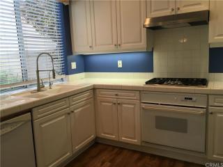 12894 Maxwell Dr, Tustin CA  92782-0914 exterior