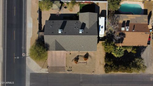 2806 Angela Dr, Phoenix AZ 85032-2049 exterior