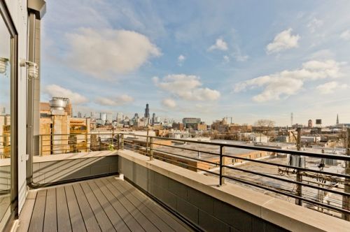 1637 Grand Ave, Chicago IL  60622-6308 exterior