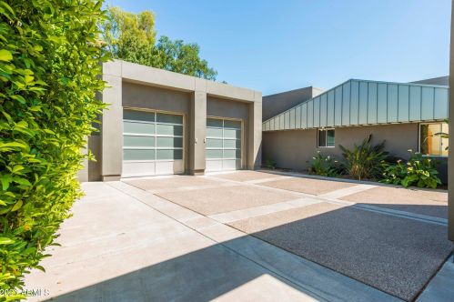 5625 7th Ave, Phoenix AZ 85013-3043 exterior