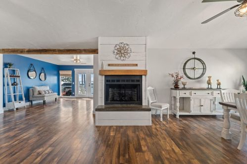 4532 Bayside Dr, Milton FL  32583-8422 exterior