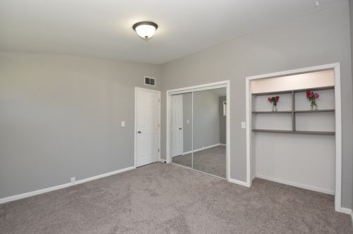 3512 Sunset Dr, Milwaukee WI  53220-1219 exterior