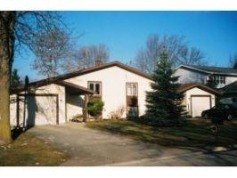 1901 Whitney Dr, Appleton WI  54914-6201 exterior