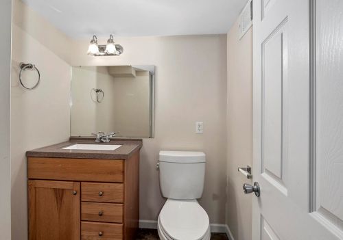 2536 Chaparral St, Kalamazoo MI  49006-1329 exterior