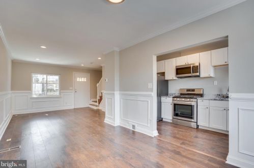 4226 Gault Pl, Washington DC 20019-8005 exterior