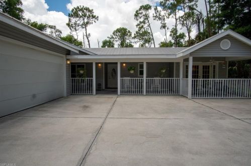 2855 66th St, Naples, FL 34105-7313