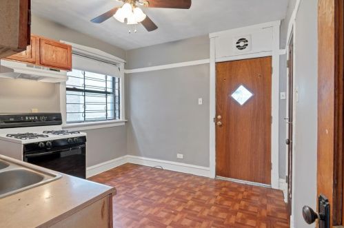 7609 Perry Ave, Chicago IL 60628-6827 exterior