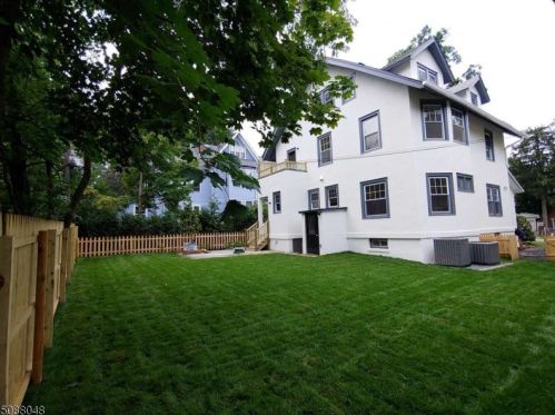 117 Chestnut St, Montclair NJ  07042-2943 exterior