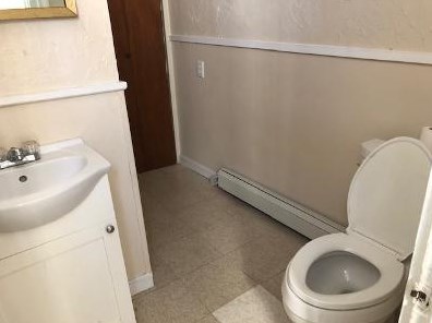 531 Rathbun St, Woonsocket RI 02895-1289 exterior