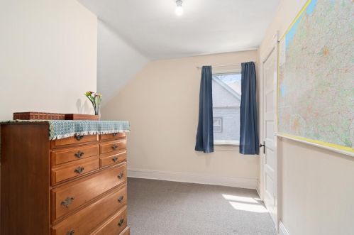 3324 Illinois Ave, Milwaukee WI 53207-3714 exterior