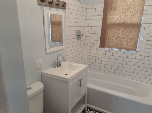 10150 Wentworth Ave, Chicago IL  60628-1925 exterior