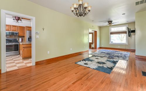 323 Frst Ave, Pittsburgh PA 15202-3201 exterior