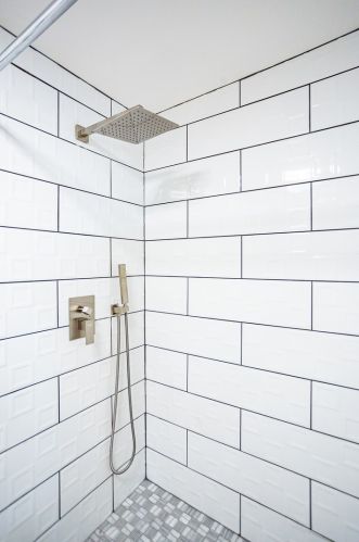 6756 Prairie Ave, Chicago IL  60637-4033 exterior