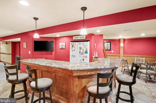 2949 Queensberry Dr, Huntingtown MD 20639-2306 exterior