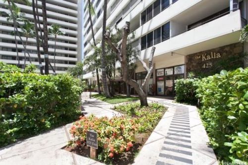 425 Ena Rd, Honolulu HI 96815-1735 exterior