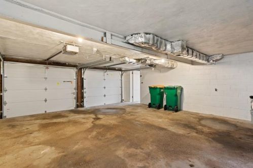 1909 Beulah Rd, Pittsburgh PA  15235-5006 exterior