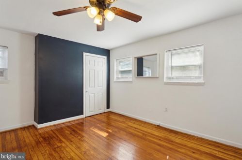 2115 Cumberland St, Philadelphia PA 19125-1718 exterior