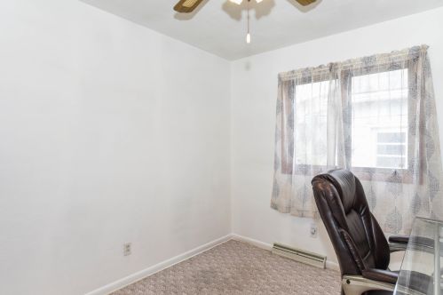 1901 Junction Ave, Kalamazoo MI  49048-1622 exterior