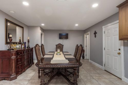 2810 Altman Dr, Irving TX 75062-4229 exterior