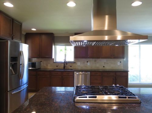 10026 Cromwell Dr, Dallas TX  75229-5919 exterior