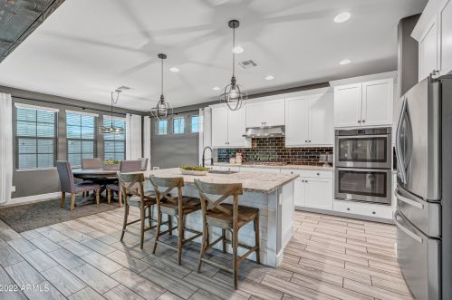 923 Kaibab Dr, Chandler AZ 85248 exterior