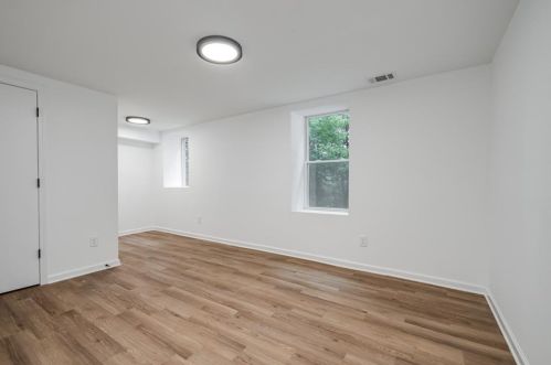 1639 Crestline Dr, Atlanta GA  30345-3820 exterior