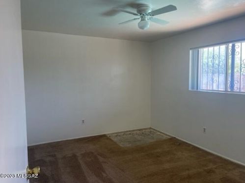 801 Camino Seco, Tucson AZ 85710-1707 exterior