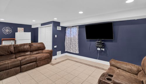 7640 Throop St, Chicago IL 60620-3754 exterior