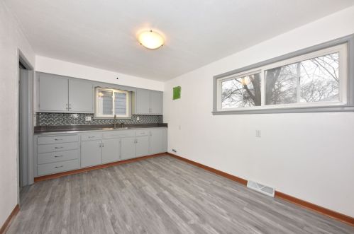 4649 20th St, Milwaukee WI  53221-2807 exterior