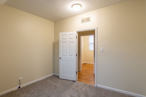 7518 Champlain Ave, Chicago IL 60619-2223 exterior