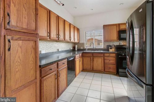 126 Chestnut St, Hanover PA 17331-2244 exterior