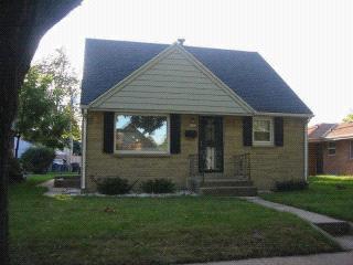 5011 66th St, Milwaukee WI  53220-4505 exterior