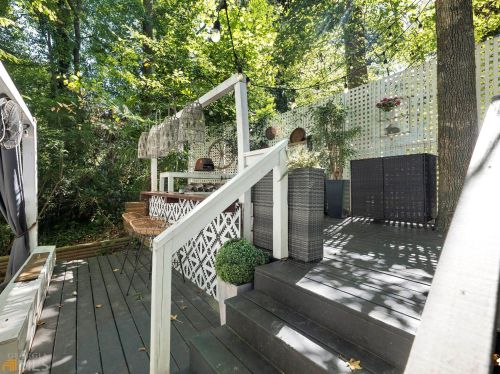 2671 Caldwell Rd, Atlanta GA exterior