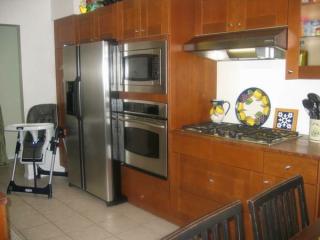 3830 50th Pl, Phoenix AZ  85018-6113 exterior