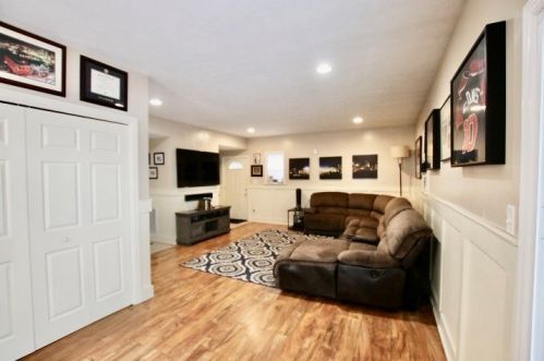 253 Republic St, Pittsburgh PA 15211-1032 exterior