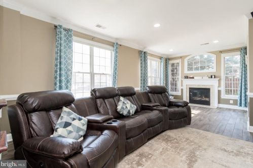 5414 Edsall Rdg Pl, Alexandria VA 22312-2671 exterior