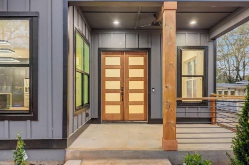 34 Candler Rd, Atlanta GA 30317-3435 exterior