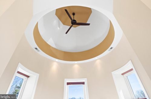 616 M St, Washington DC 20002-3425 exterior