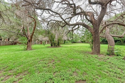 301 Thornton Cv, Georgetown TX 78628-3356 exterior