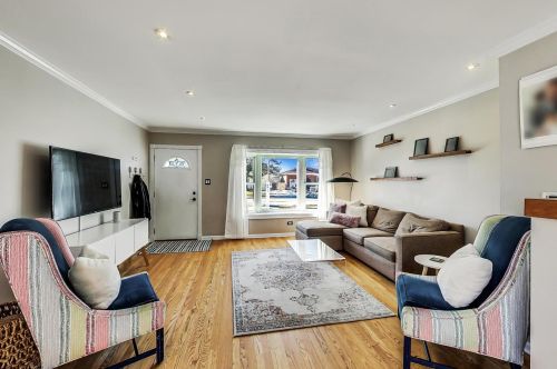 969 Fairfield Ave, Elmhurst IL 60126-4946 exterior