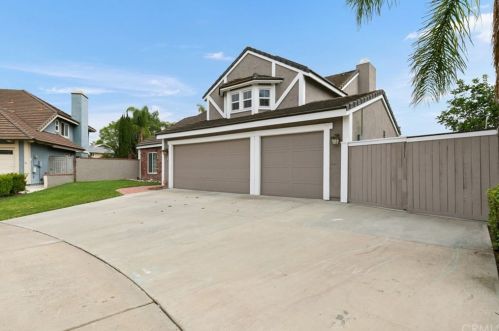 17332 Bonner Dr, Tustin, CA 92780-1802