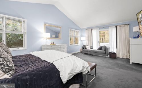 10113 Bevern Ln, Rockville MD 20854-2130 exterior