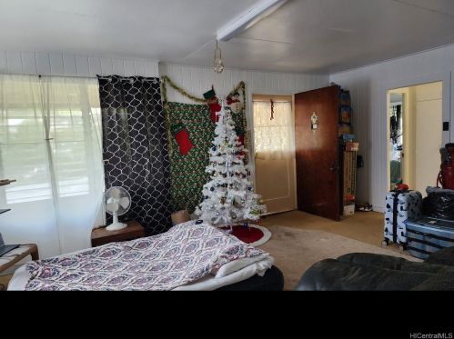 3031 Kalihi St, Honolulu HI 96819-3022 exterior