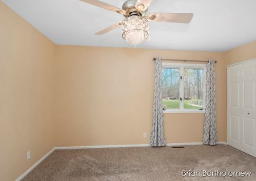 20660 Edgewood Dr, Big Rapids MI 49307-9214 exterior