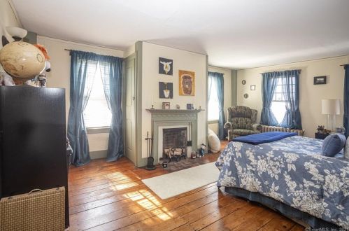 340 Lincoln St, New Britain CT 06052-1640 exterior