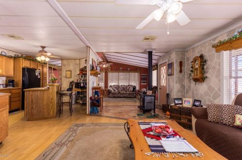 1609 Betty Elyse Ln, Phoenix AZ 85032-4297 exterior